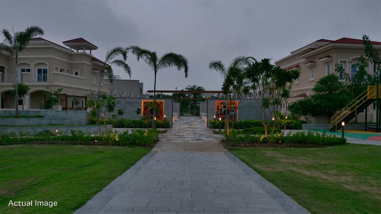 North Park Gallery Image